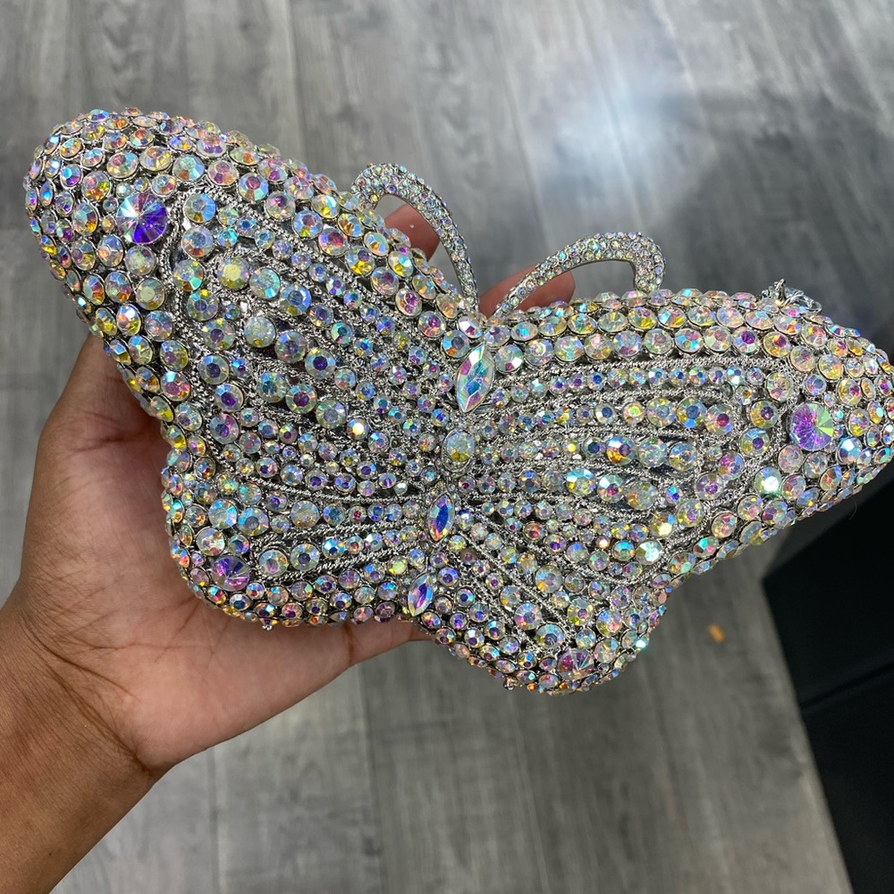 COPY - Beautiful Crystal butterfly clutch